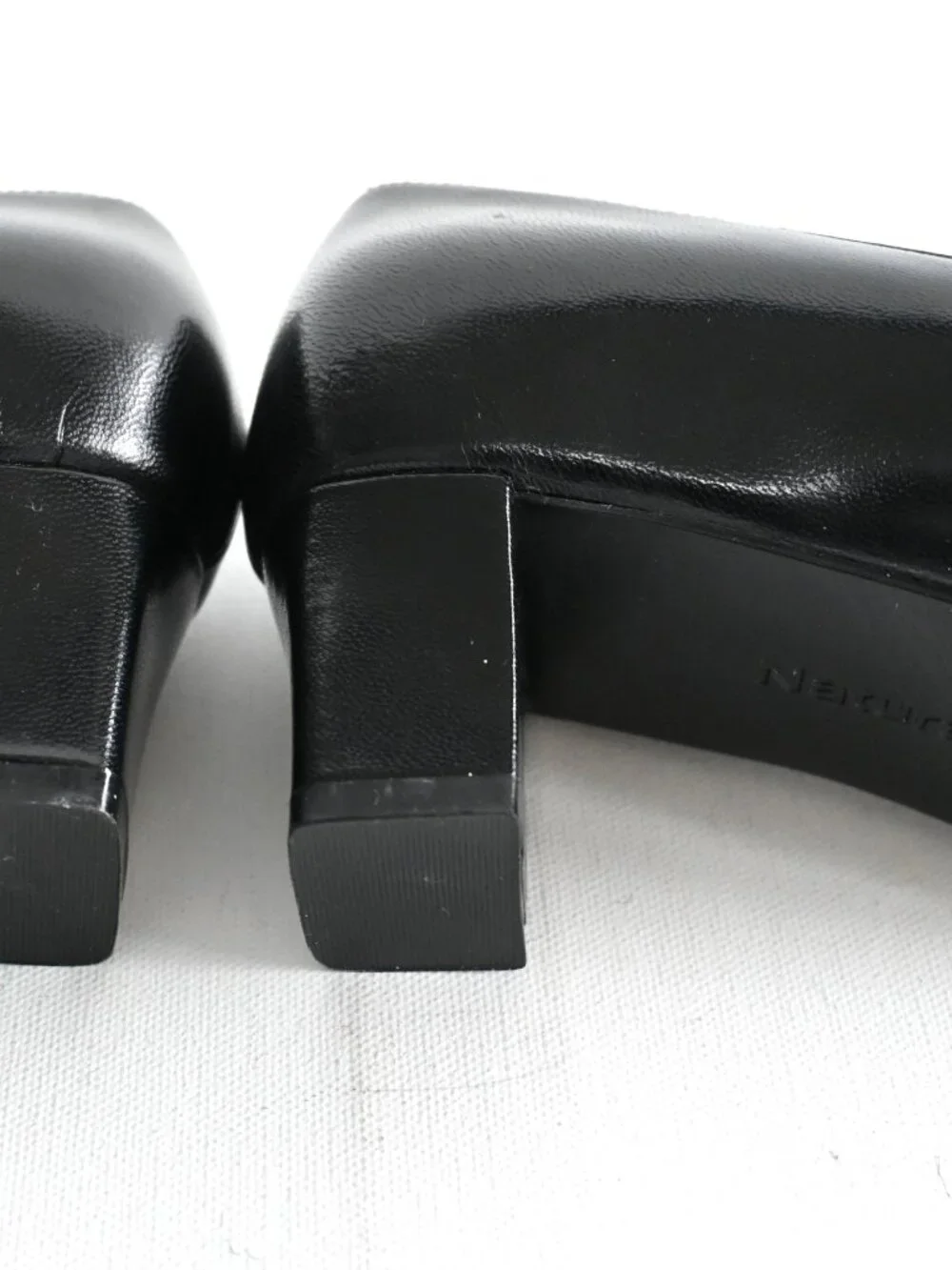 Naturalizer 835N03 Women Black Leather Block Heel Shoe Size 7.5 M Square Toe